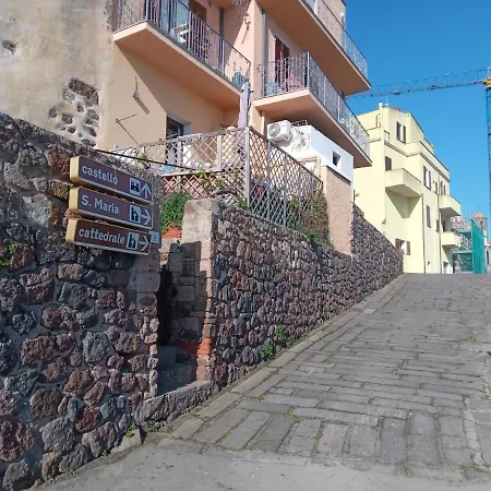 Centro Storico-close To Restaurants-typical Craft-church-beautiful View Apartment