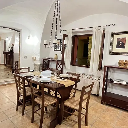 Centro Storico-close To Restaurants-typical Craft-church-beautiful View Apartment