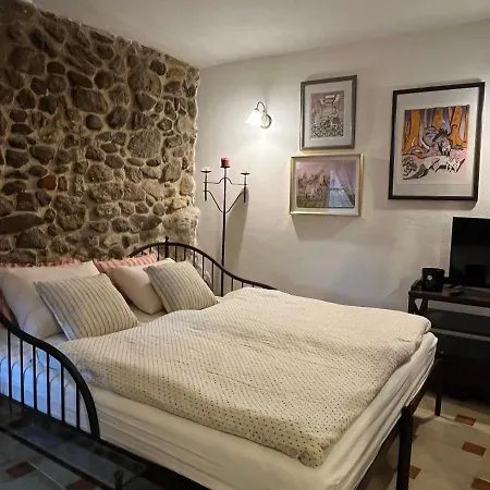 Apartment Centro Storico-close To Restaurants-typical Craft-church-beautiful View *